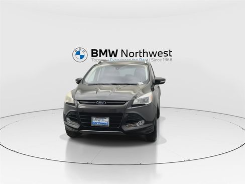 Used 2016 Ford Escape Titanium AWD/4WD image 8
