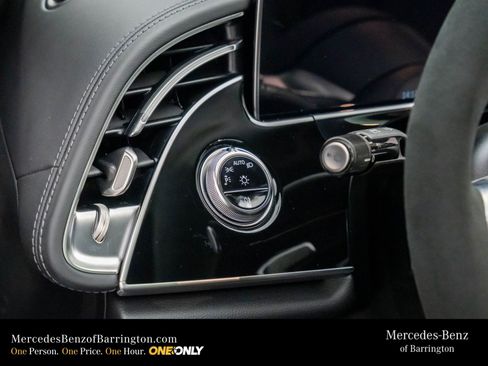New 2026 Mercedes-Benz E 53 AMG e 4MATIC Sedan image 22
