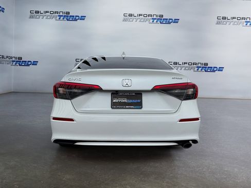 Used 2022 Honda Civic Sport image 6