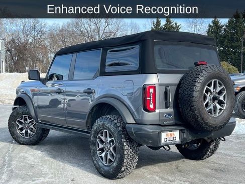 Used 2023 Ford Bronco Badlands image 3