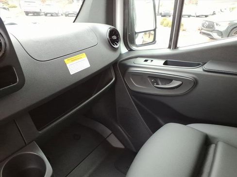 New 2026 Mercedes-Benz Sprinter 144 Cargo image 22