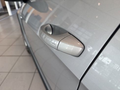 Used 2017 Volkswagen Golf Alltrack SE image 12