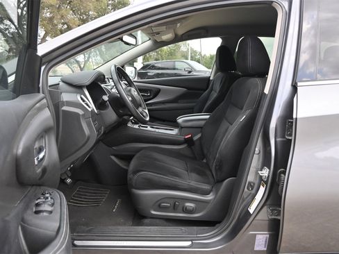 Used 2021 Nissan Murano SV image 18