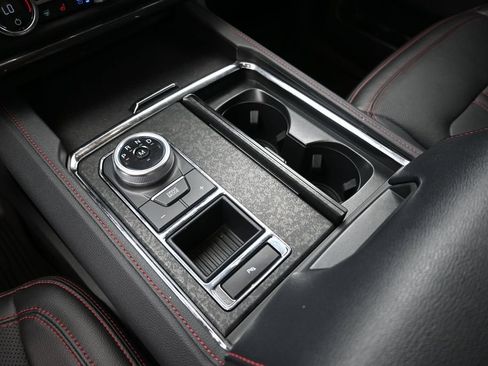 Used 2023 Ford Expedition Limited RWD image 30