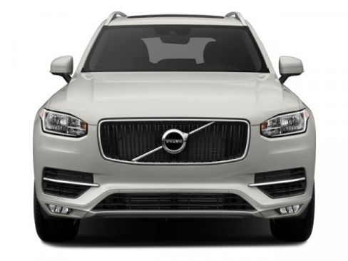 Used 2018 Volvo XC90 T6 Momentum w/ Convenience Package image 7