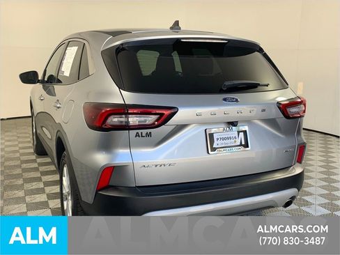 Used 2023 Ford Escape Active image 7