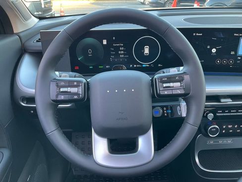 Used 2026 Hyundai Ioniq 9 Limited image 44