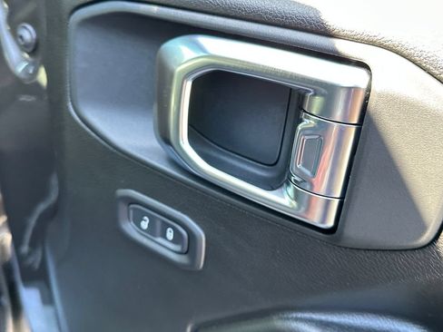 New 2026 Jeep Gladiator Mojave AWD/4WD image 18