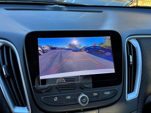 Used 2023 Chevrolet Malibu LT image 25