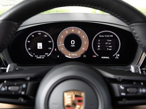 Certified 2025 Porsche Cayenne S AWD/4WD image 14