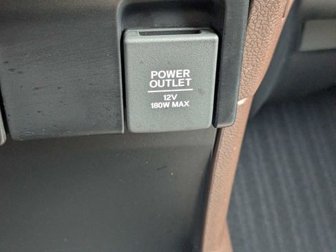 Used 2025 Honda Odyssey Touring image 30