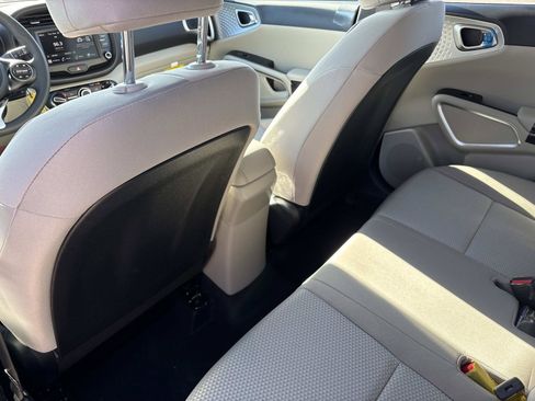 New 2025 Kia Soul LX image 13