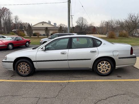 Used 2002 Chevrolet Impala w/ Preferred Equipment Group image 6