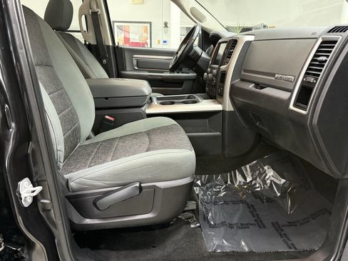 Used 2016 RAM 1500 Big Horn AWD/4WD image 17