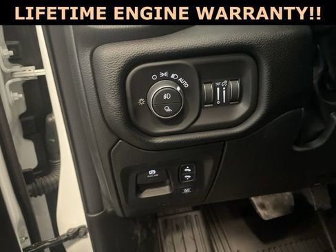 New 2026 RAM 1500 Big Horn AWD/4WD image 14