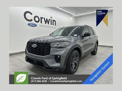 Certified 2025 Ford Explorer ST-Line w/ ST-Line Street Pack image 1