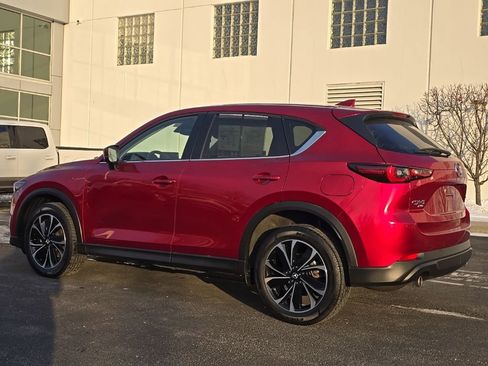 Used 2022 MAZDA CX-5 AWD 2.5 S w/ Premium Plus Pkg image 6