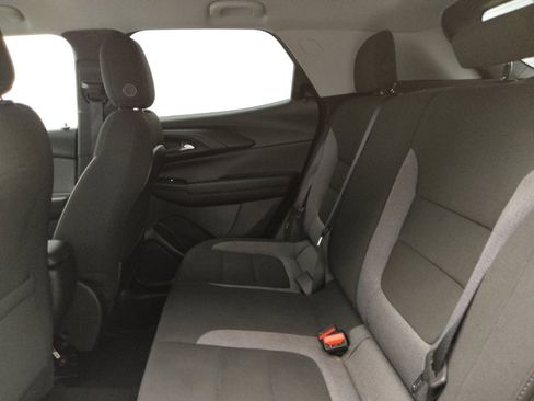 Used 2023 Chevrolet TrailBlazer LT w/ Convenience Package AWD/4WD image 18