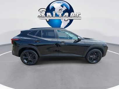 New 2026 Chevrolet Trax ACTIV w/ Sunroof Package