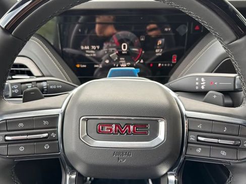 New 2026 GMC Yukon Elevation w/ Elevation Premium Package AWD/4WD image 29