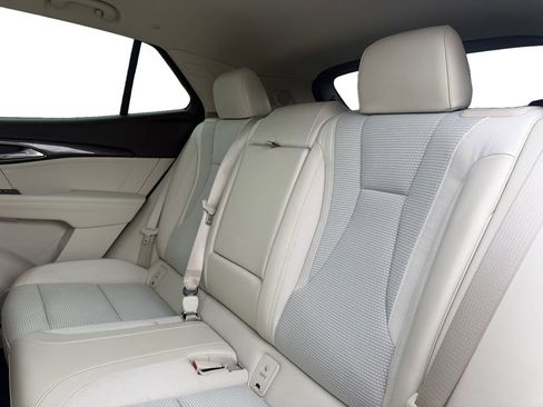 Used 2023 Buick Envision Preferred image 14