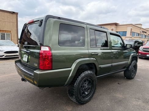 Used 2008 Jeep Commander Sport image 3