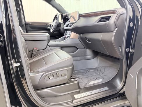 Used 2024 Chevrolet Tahoe High Country w/ Advanced Technology Package AWD/4WD image 46