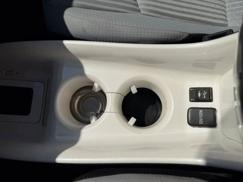Used 2016 Toyota Prius Three w/ Advanced Technology Package FWD image 44
