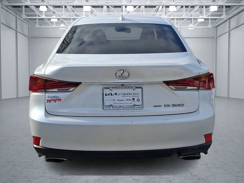 Used 2017 Lexus IS 300 AWD w/ Navigation System Package image 4