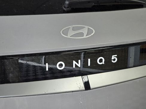 New 2026 Hyundai Ioniq 5 SE AWD/4WD image 15