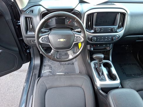 Used 2019 Chevrolet Colorado LT w/ LT Convenience Package image 11