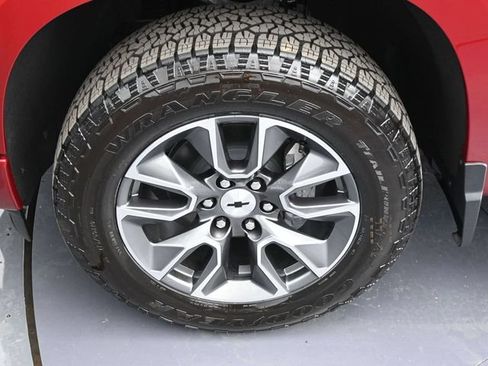 New 2025 Chevrolet Silverado 1500 RST w/ RST All Star Premium Package AWD/4WD image 17