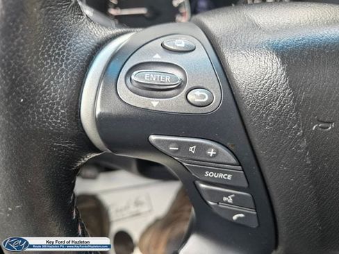 Used 2020 Nissan Pathfinder SL AWD/4WD image 27