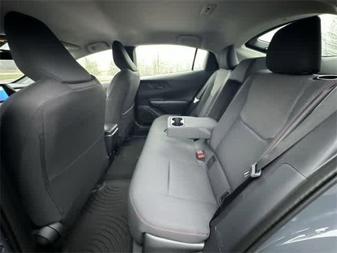 Used 2026 Toyota Prius Plug-In Hybrid image 18