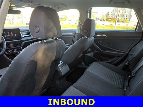 Used 2025 Volkswagen Jetta S image 17