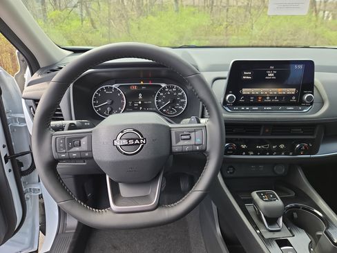 New 2026 Nissan Rogue SV image 11