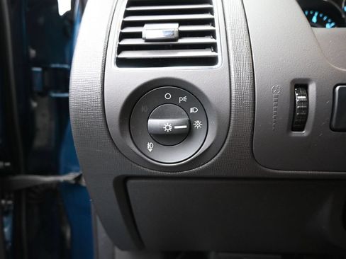 Used 2011 Ford Flex SEL FWD image 12