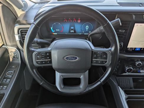 Certified 2024 Ford F250 Lariat w/ Lariat Ultimate Package AWD/4WD image 17