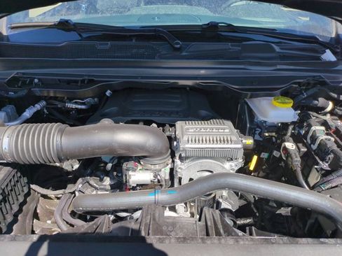 New 2026 RAM 1500 Laramie w/ Laramie Preferred Package AWD/4WD image 17