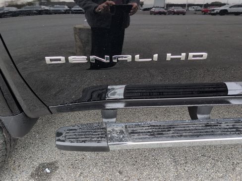 New 2026 GMC Sierra 2500 Denali w/ Denali Reserve Package image 4