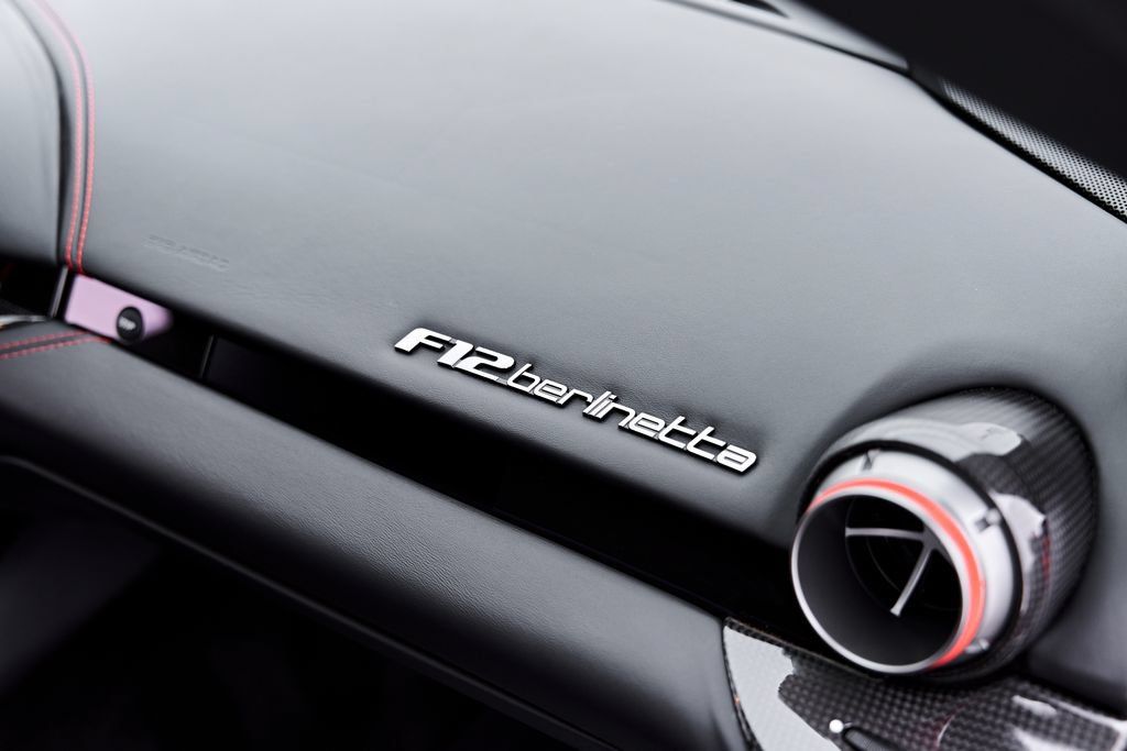 Used 2016 Ferrari F12 Berlinetta RWD image 61