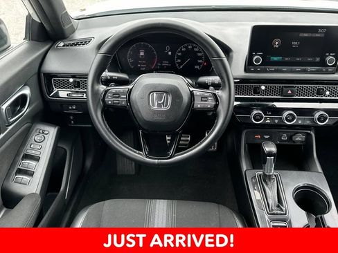 Used 2022 Honda Civic Sport image 13