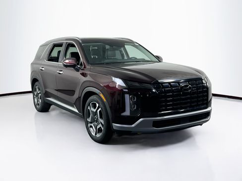 Used 2023 Hyundai Palisade SEL w/ Premium Package AWD/4WD image 3