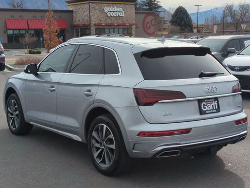 Used 2023 Audi Q5 2.0T Premium w/ Convenience Package AWD/4WD image 5