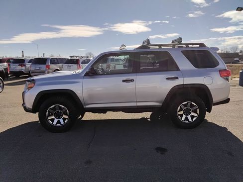 Used 2010 Toyota 4Runner Trail image 8