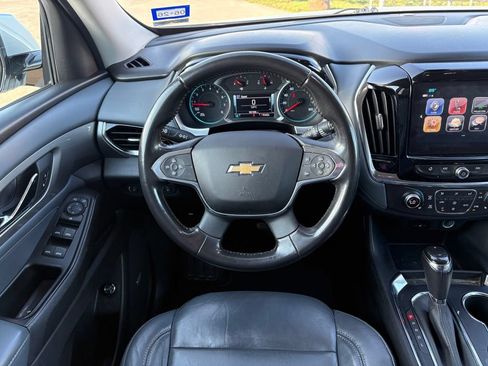 Used 2019 Chevrolet Traverse LT w/ LT Premium Package FWD image 18
