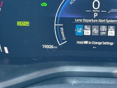 Certified 2025 Toyota Camry SE image 29