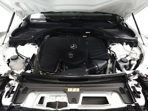 Certified 2026 Mercedes-Benz GLC 300 4MATIC image 31