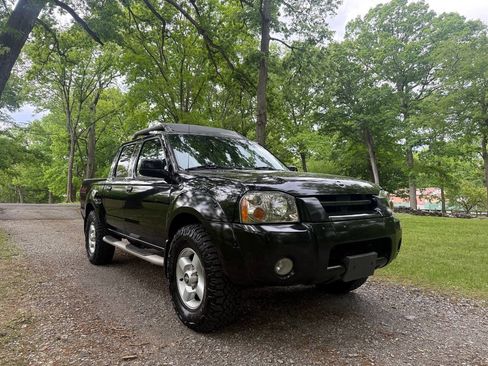 Used 2002 Nissan Frontier SE AWD/4WD image 7