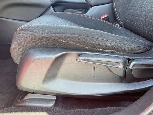 Certified 2024 Honda HR-V Sport image 18